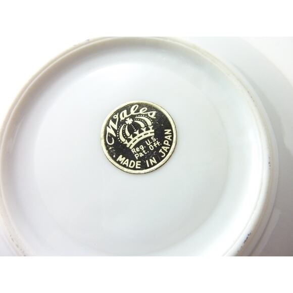 Vintage Eclectic Eccentric Kitchen Iridescent Tea Cup and Saucer - Picture 4 of 4